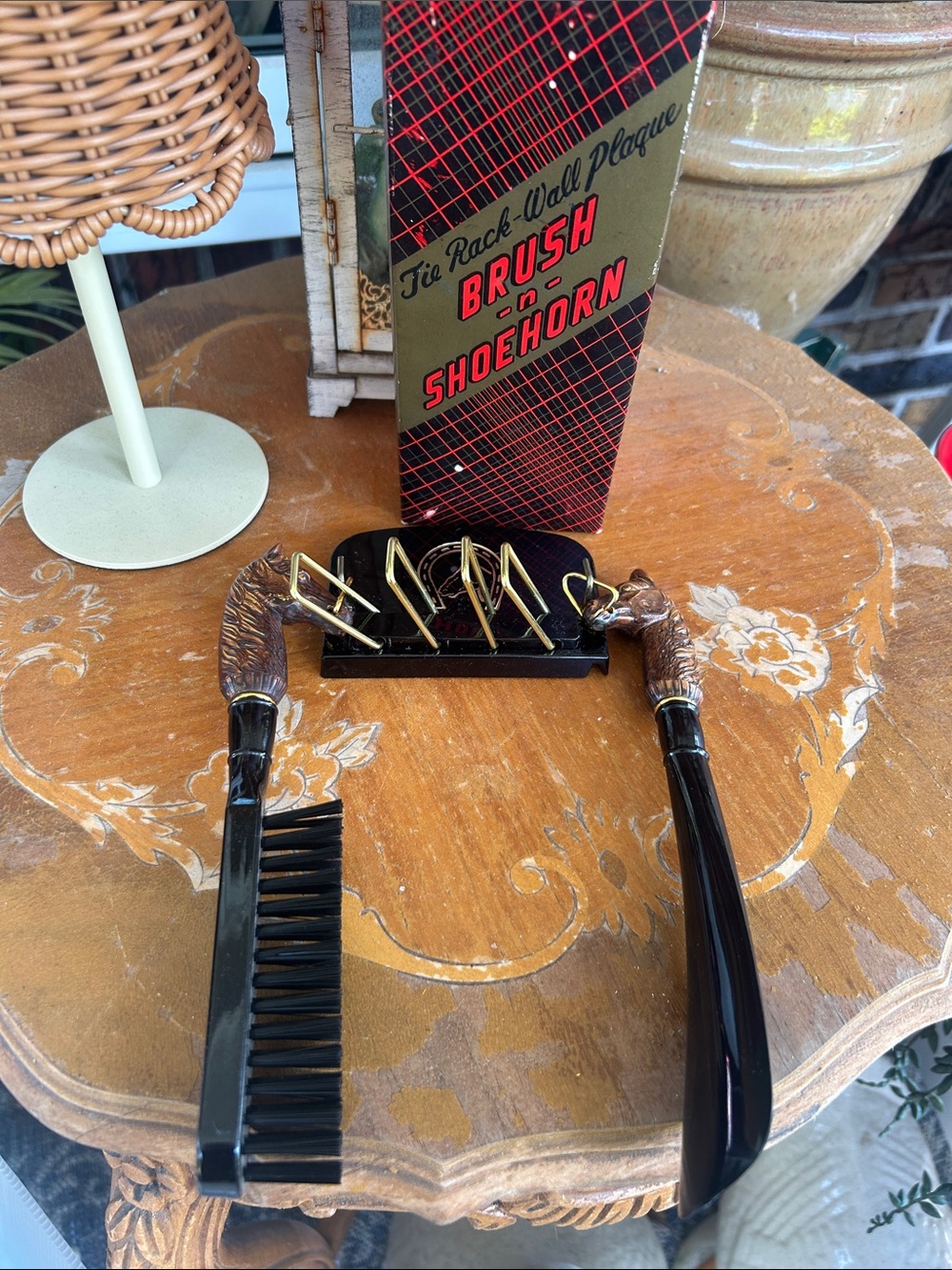 Vintage Horse-head Shoehorn Lint Brush & Tie Rack Set